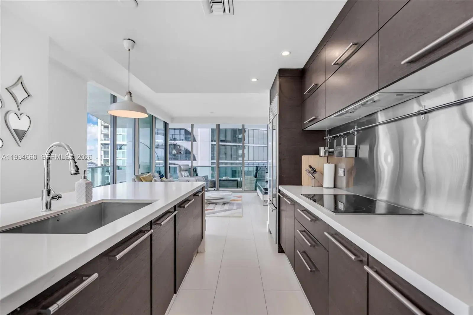 900 Biscayne Blvd # 2312, Miami FL 33132