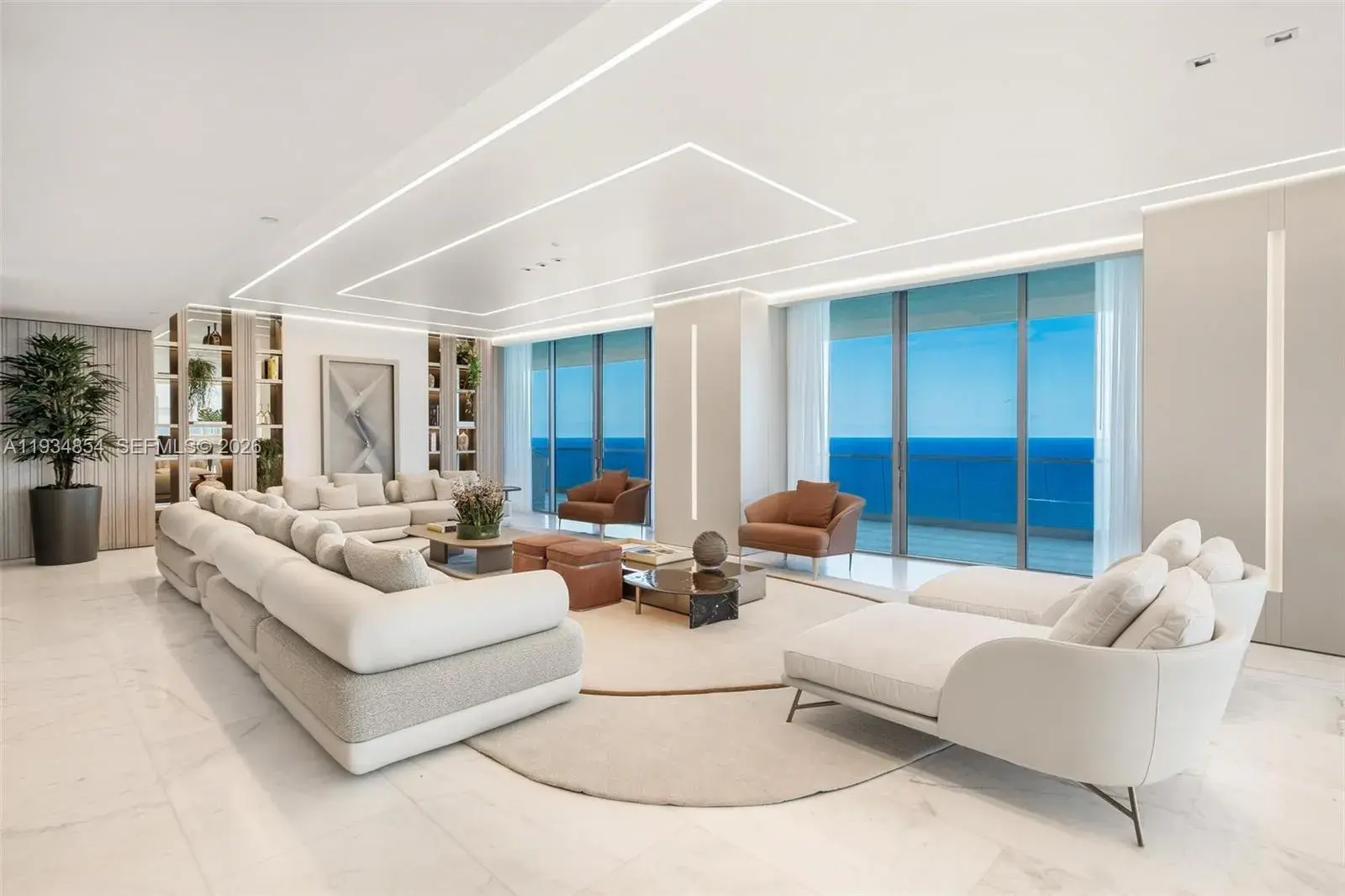 18501 Collins Ave, Sunny Isles Beach FL 33160