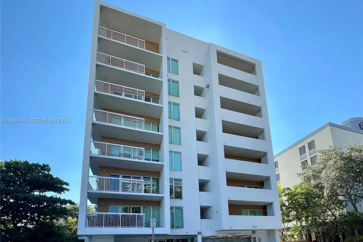 2740 SW 28th Ter # 702, Miami FL 33133