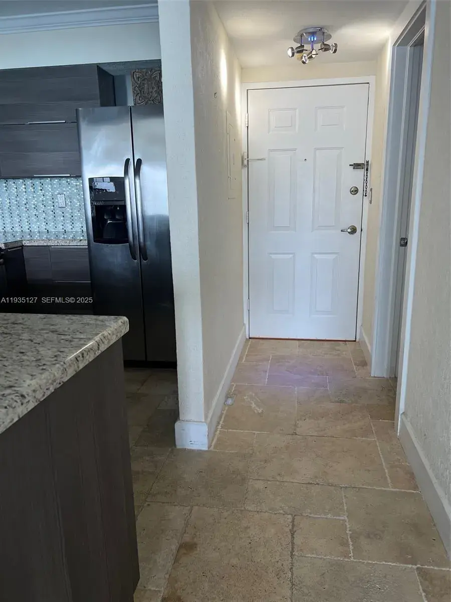2501 S Ocean Dr # 1112, Hollywood FL 33019
