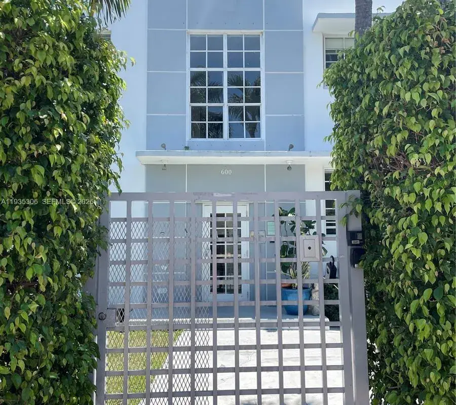 600 15th St # 10, Miami Beach FL 33139