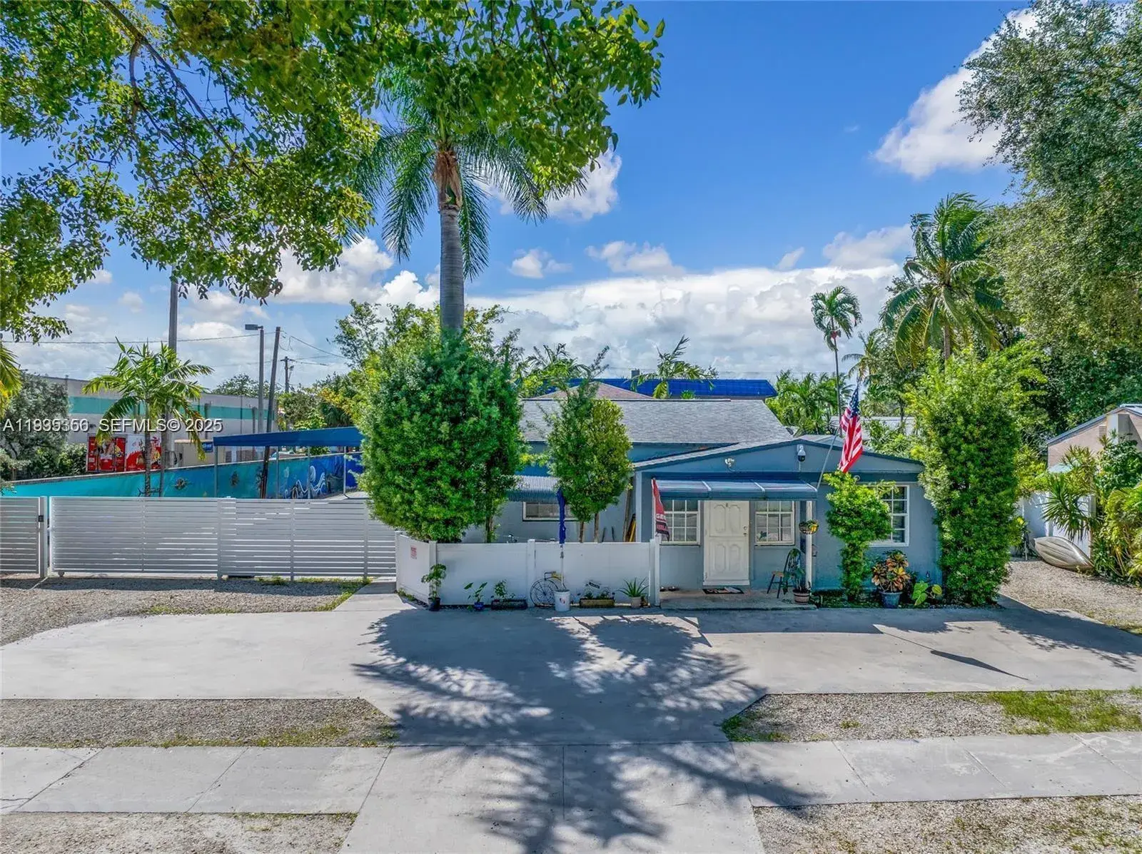 Residential Income for sale at 1812 Coolidge St, Hollywood FL 33020