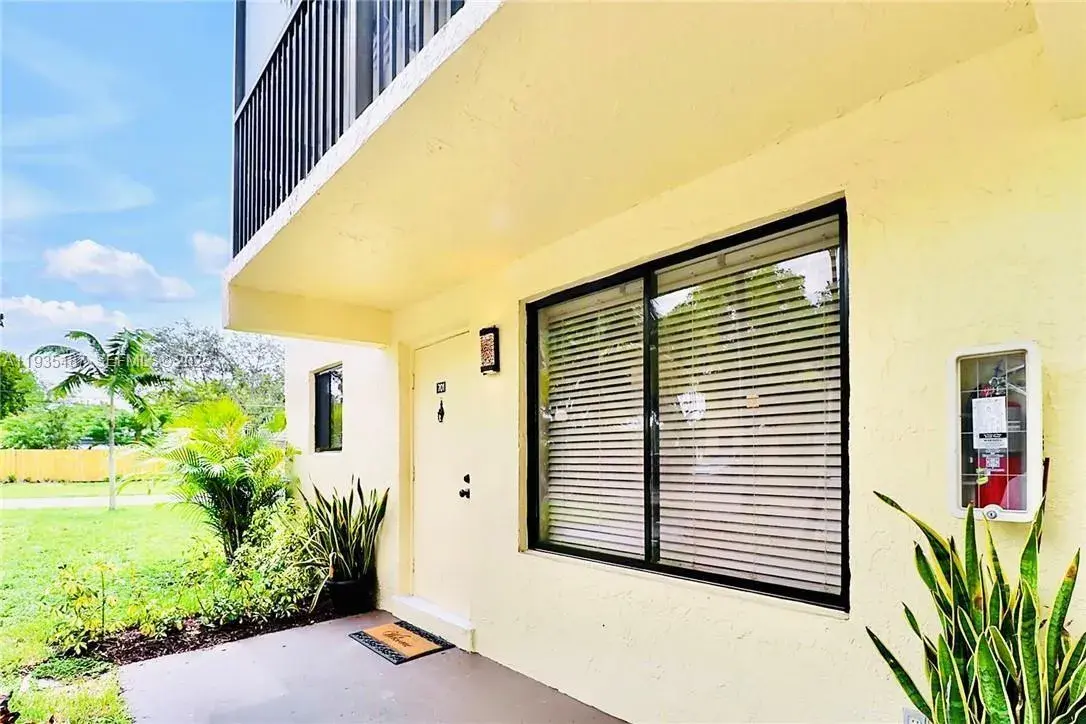 2 bedroom 2 bath Residential for sale at 1065 S Flagler Ave # 701, Pompano Beach FL 33060