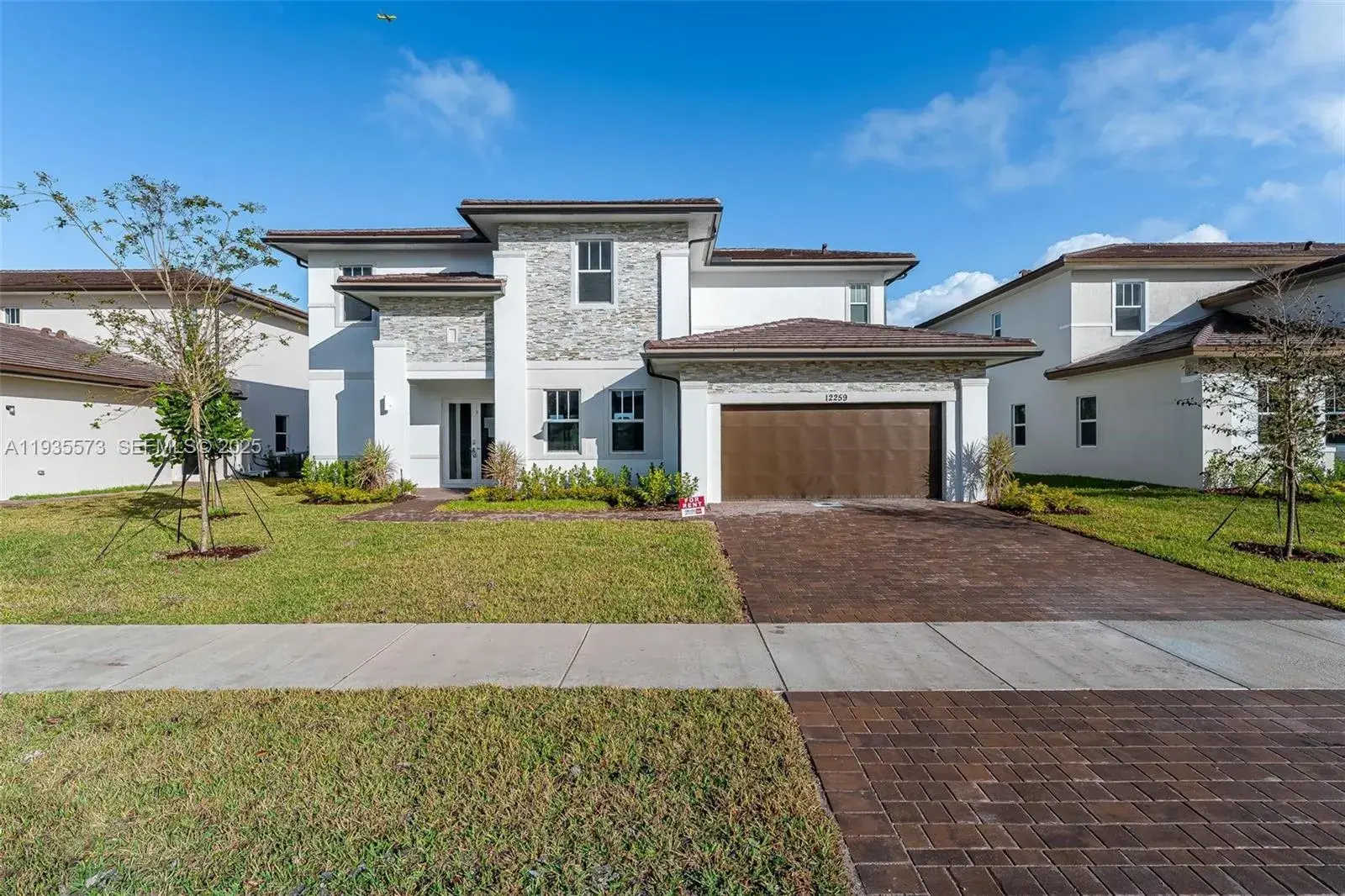 12259 SW 43rd St, Davie FL 33330