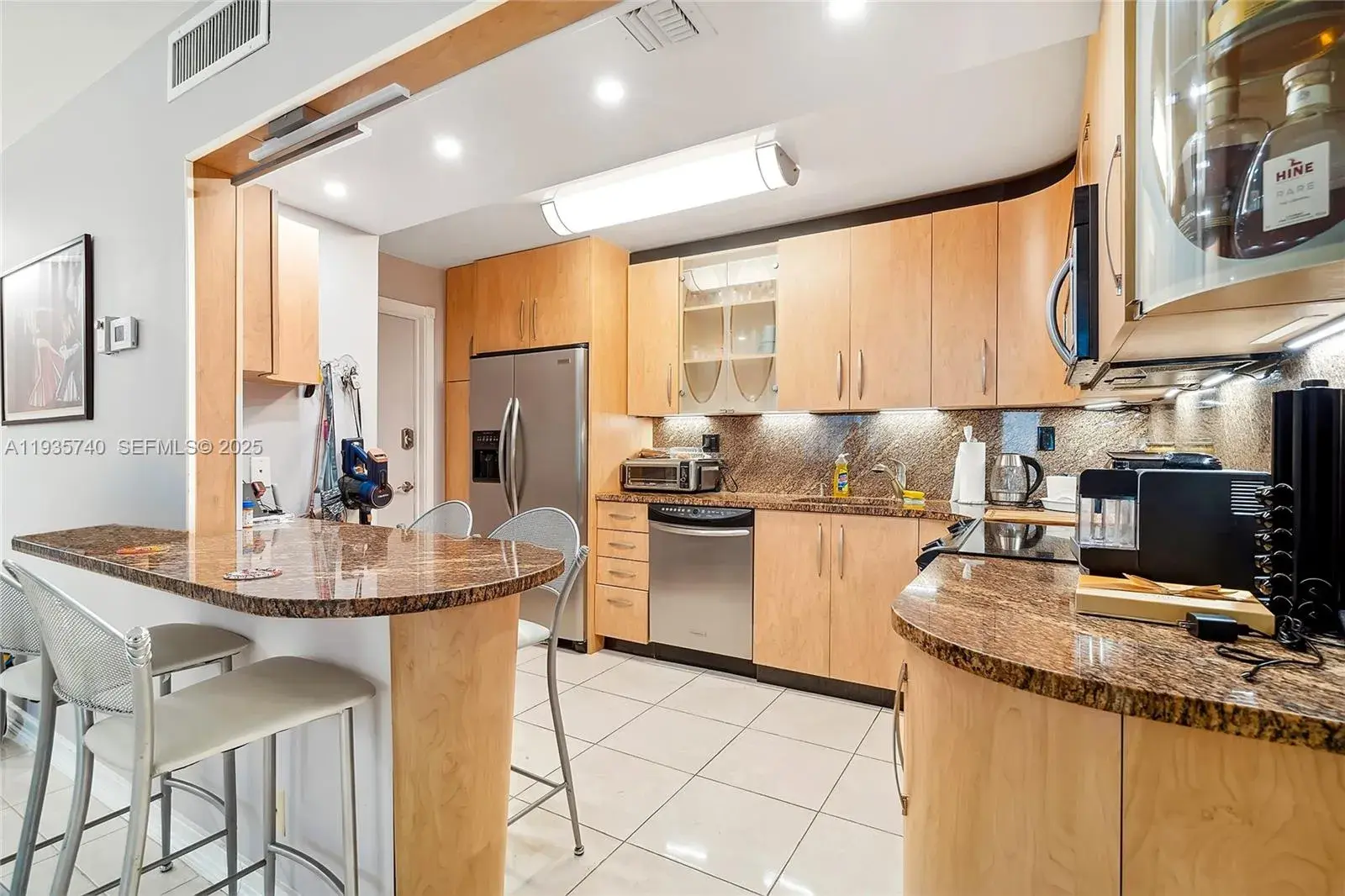2 bedroom 2 bath Residential for sale at 1400 S Ocean Dr # 802, Hollywood FL 33019