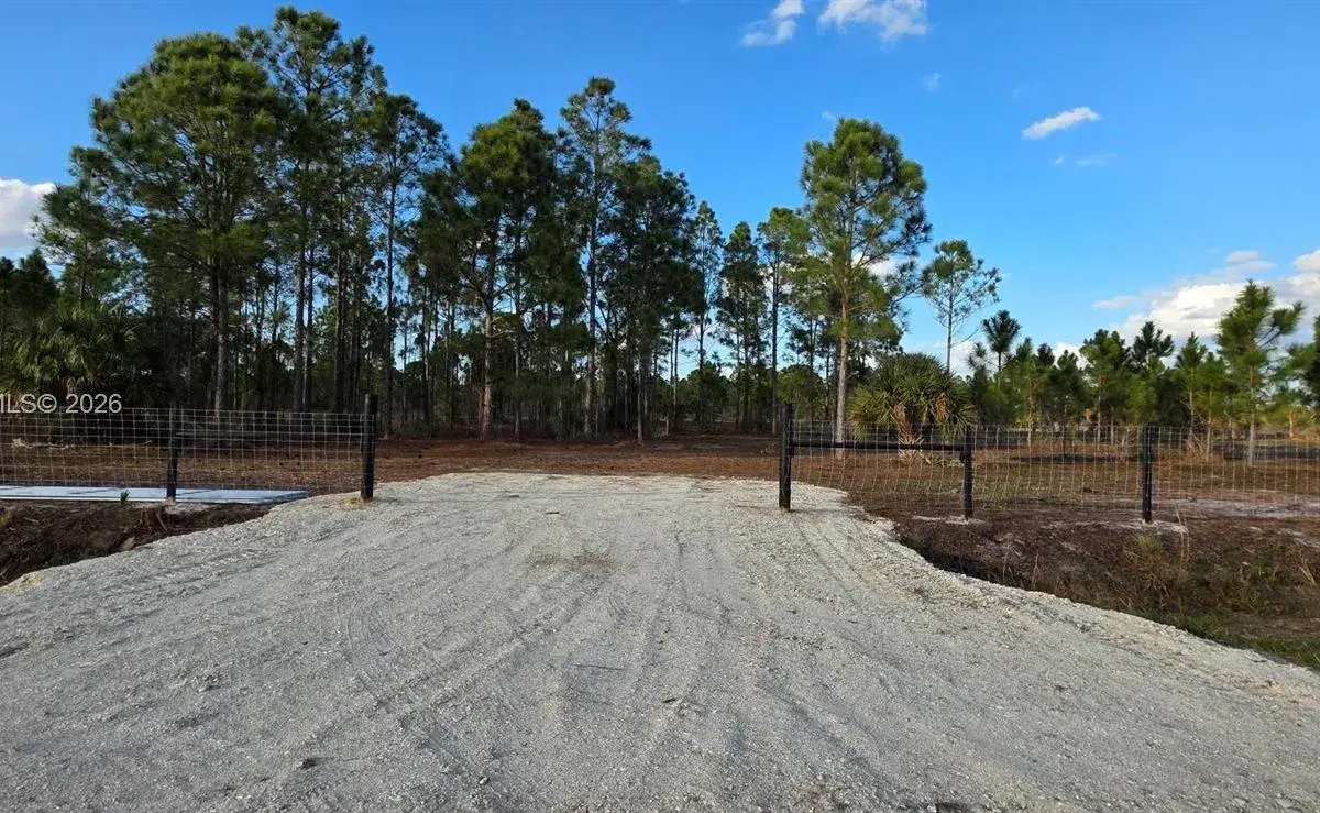 17923 NW 298 st, Okeechobee FL 34972
