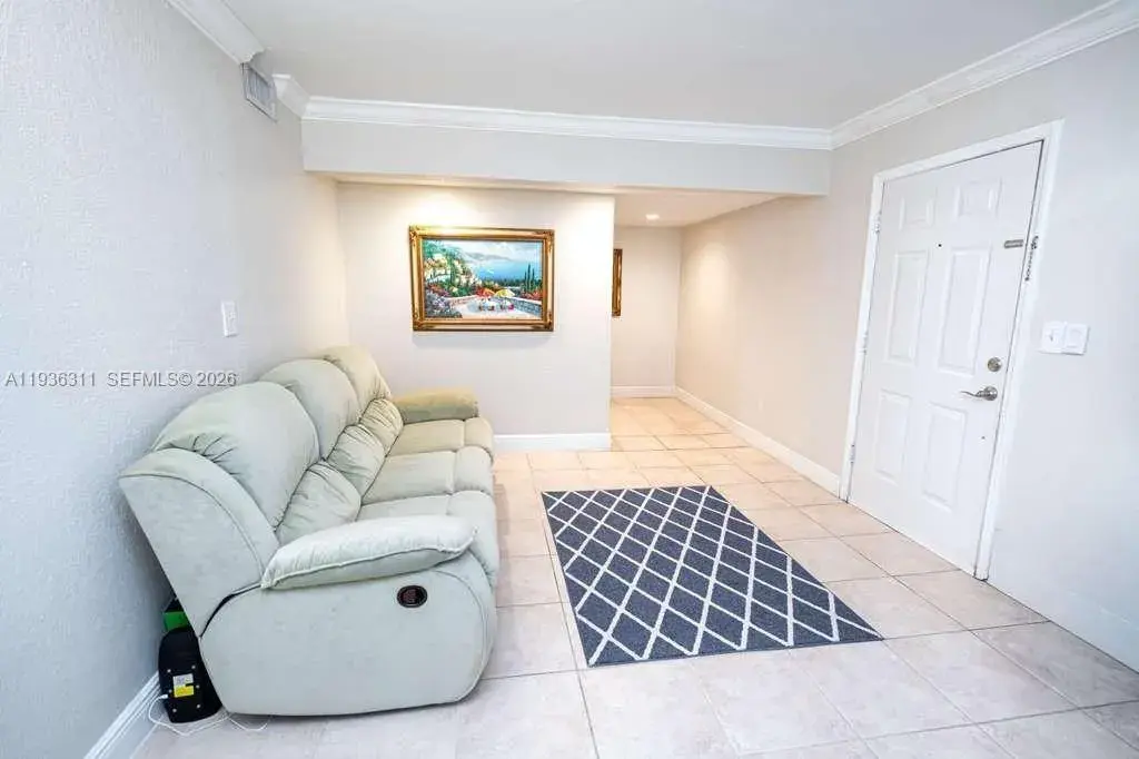 8600 SW 109th Ave # 114, Miami FL 33173
