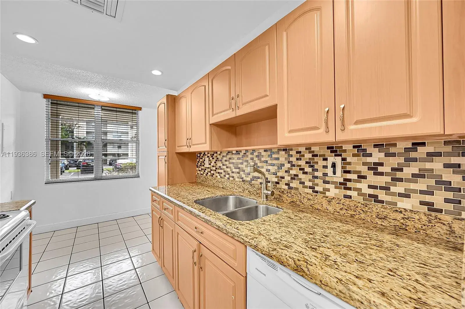 2 bedroom 2 bath Residential for sale at 4850 NW 29th Ct # 125, Lauderdale Lakes FL 33313