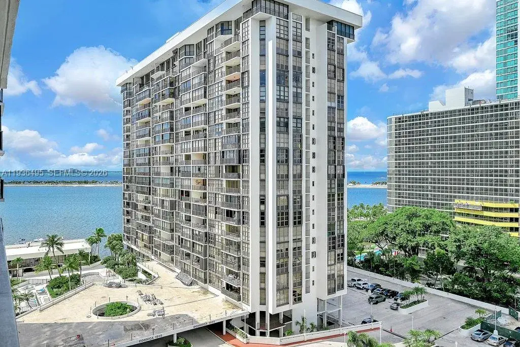 2 bedroom 2 bath Residential for sale at 1915 Brickell Ave # C1213, Miami FL 33129
