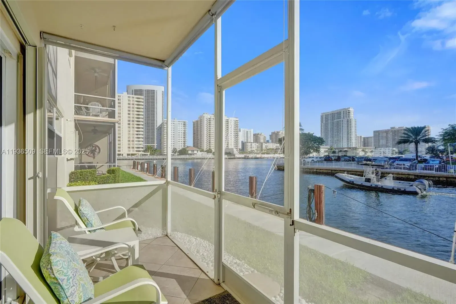 1 bedroom 2 bath Residential for sale at 2600 Diana Dr # 104, Hallandale Beach FL 33009