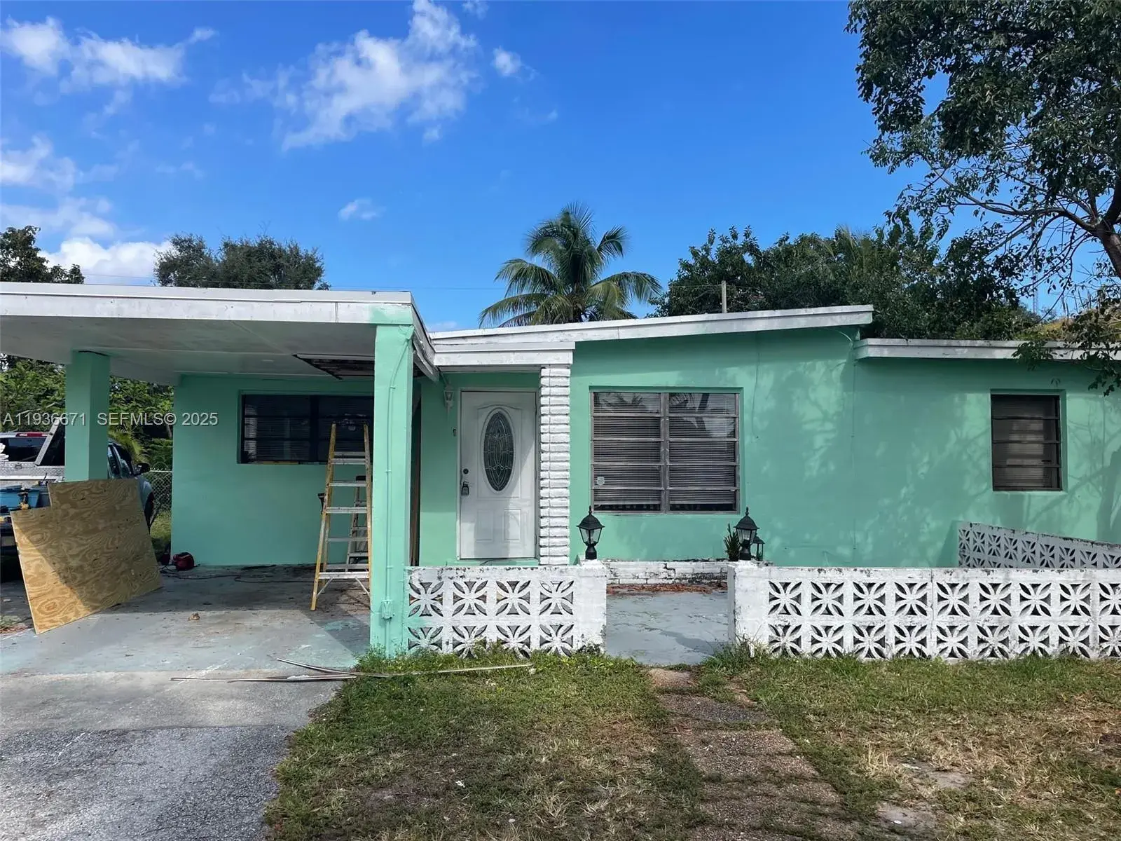 115 Virginia  RD # 115, Hollywood FL 33023