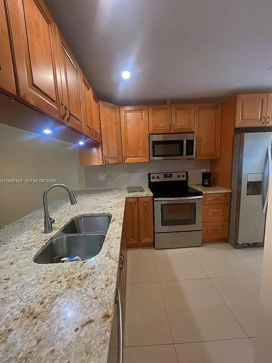 3926 S Arelia Dr S, Delray Beach FL 33445 photo 5
