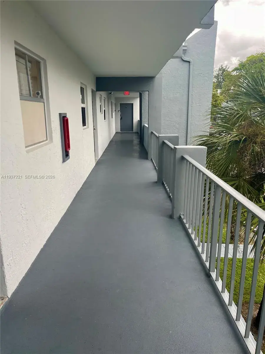 8351 Sands Point Blvd # A208, Tamarac FL 33321