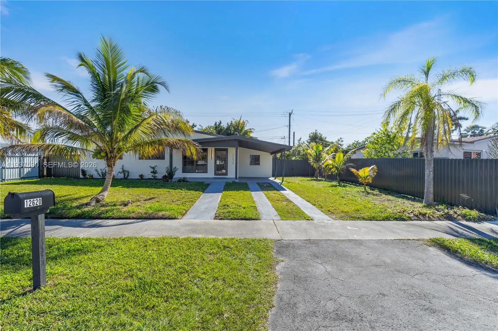 12620 SW 188th Ter, Miami FL 33177