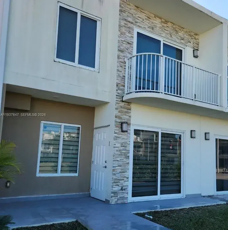13937 SW 259th Way, Homestead FL 33032