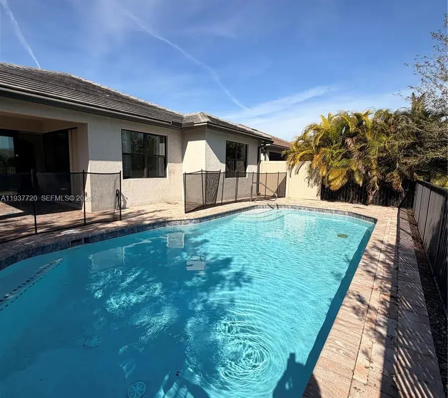 5026 Piaffe Dr, Lake Worth FL 33467