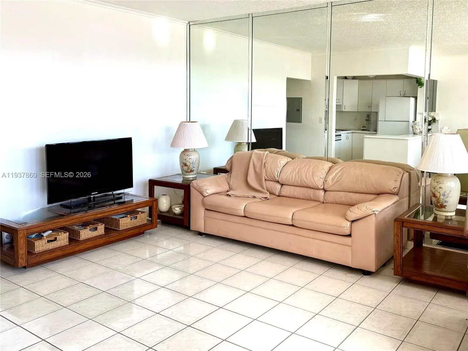 3177 S Ocean Dr # 305, Hallandale Beach FL 33009