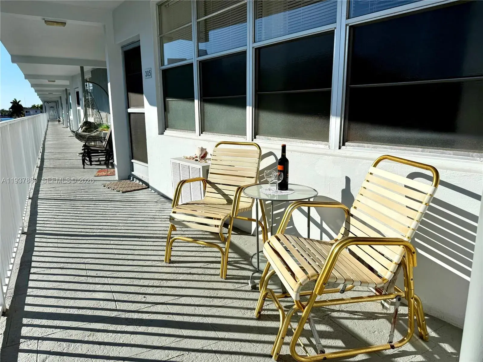 3177 S Ocean Dr # 305, Hallandale Beach FL 33009