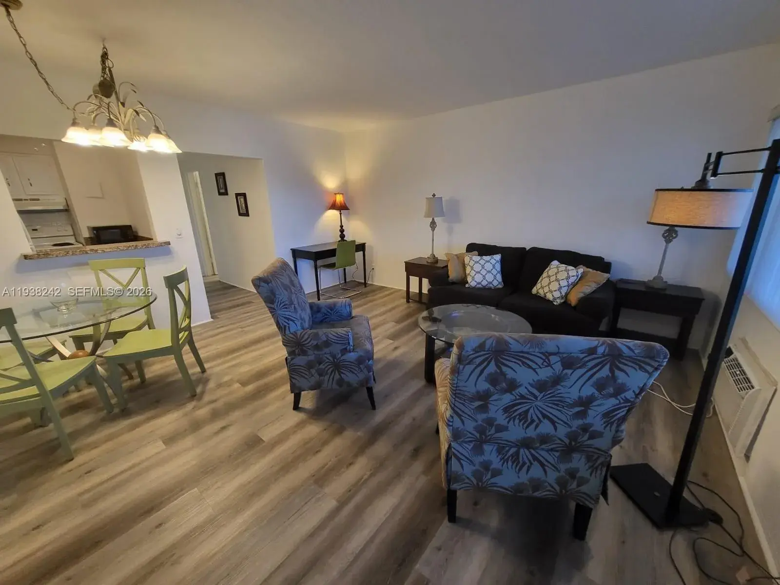 600 Layne Blvd # 216, Hallandale Beach FL 33009