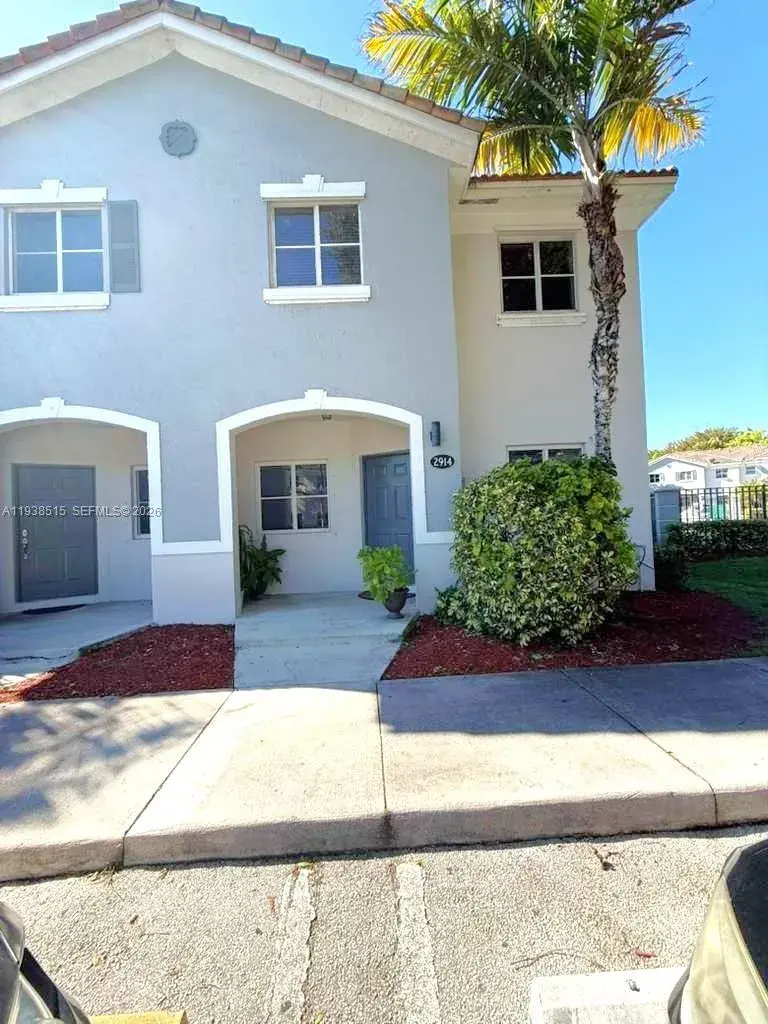 2914 SE 15th Ter, Homestead FL 33035