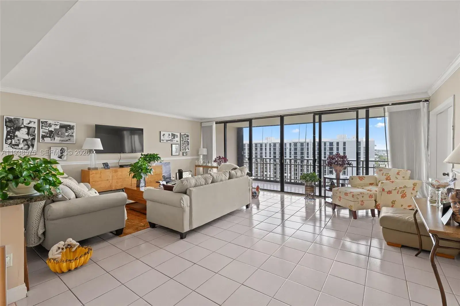 11113 Biscayne Blvd # 1554, Miami FL 33181