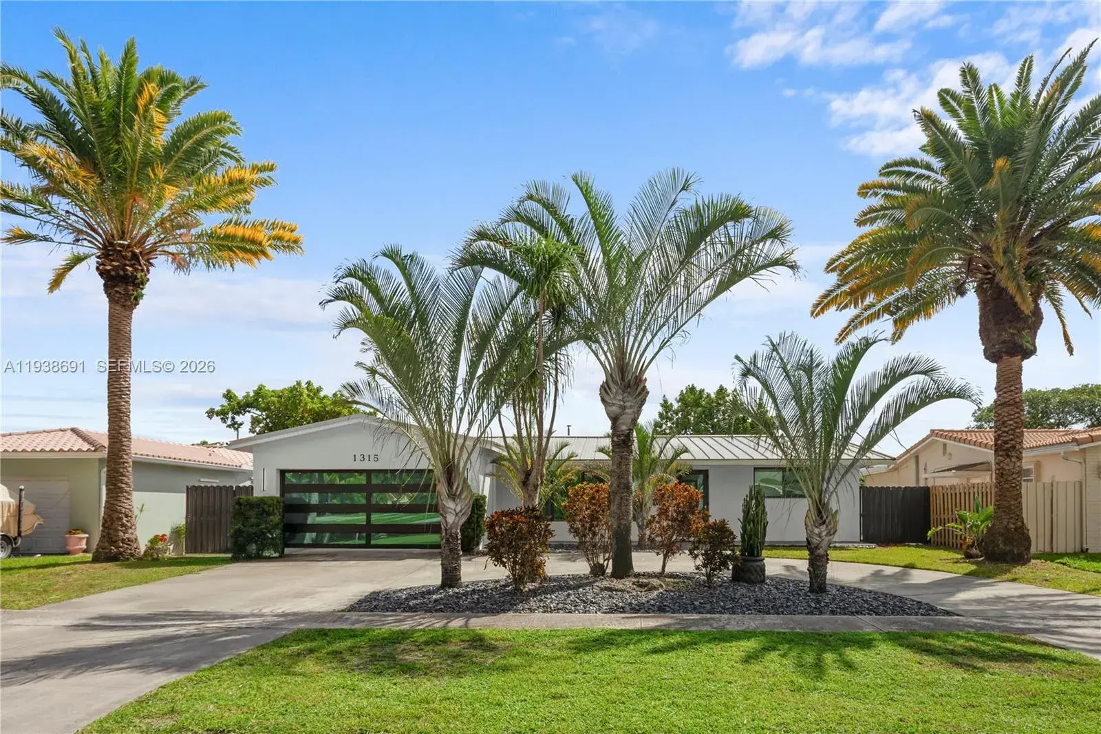 4 bedroom 3 bath Residential for sale at 1315 N 47th Ave, Hollywood FL 33021