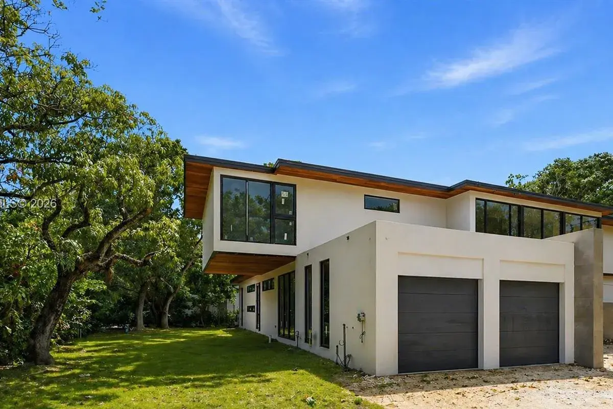 4150 Loquat Ave, Miami FL 33133