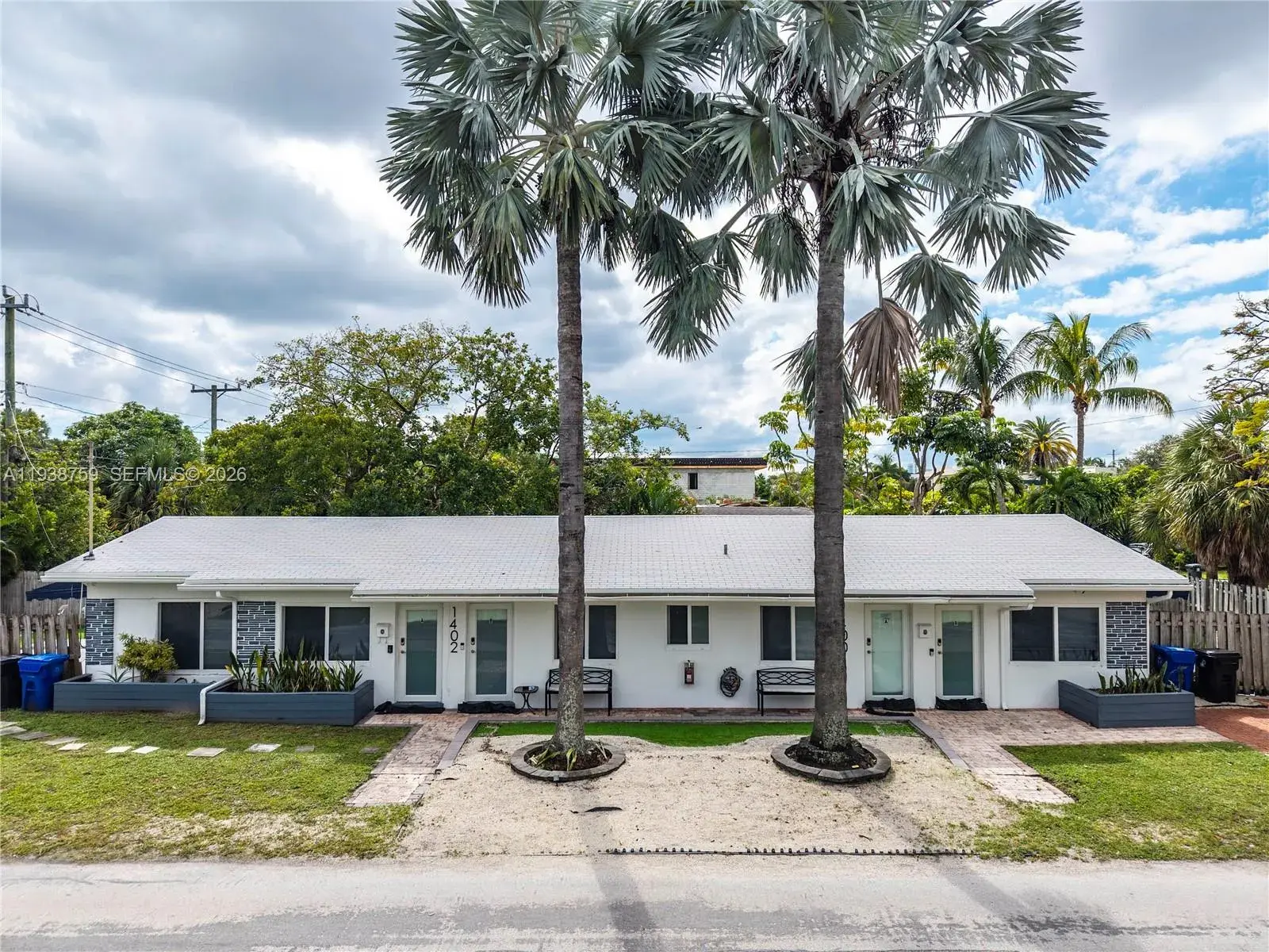 Residential Income for sale at 1400 NE 14th St, Fort Lauderdale FL 33304