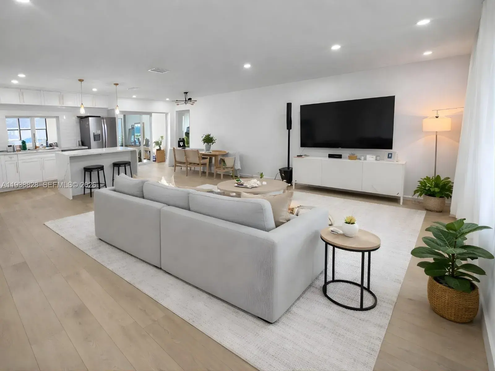 3 bedroom 2 bath Residential Lease for rent at 5416 Jefferson St, Hollywood FL 33021