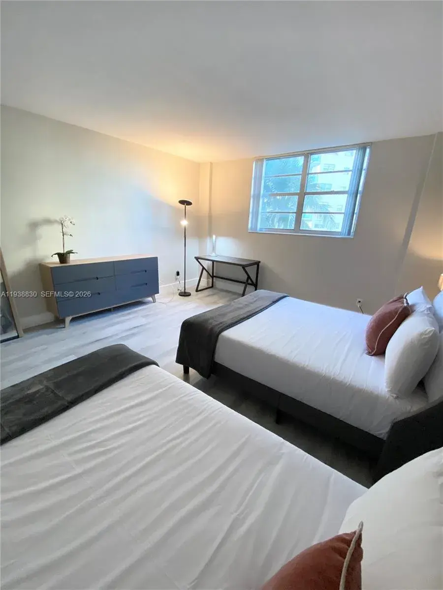 4001 S Ocean Dr # 4M, Hollywood FL 33019