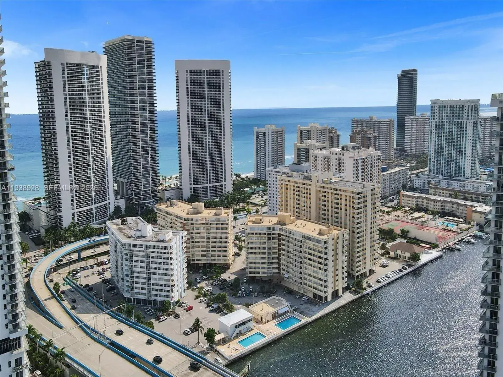 1 bedroom 1 bath Residential for sale at 1825 S Ocean Dr, Hallandale Beach FL 33009