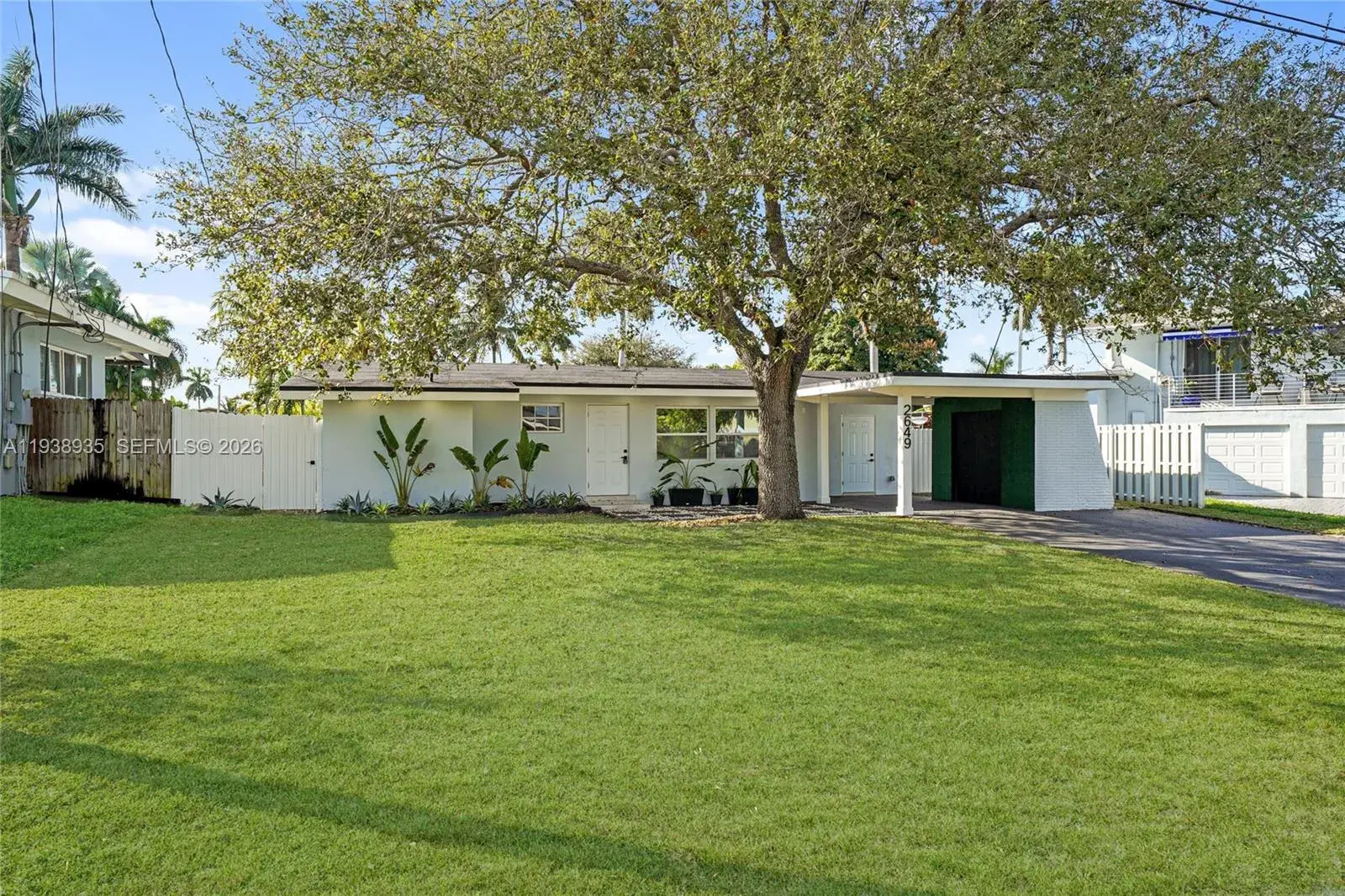 3 bedroom 2 bath Residential for sale at 2649 Key Largo Ln, Fort Lauderdale FL 33312