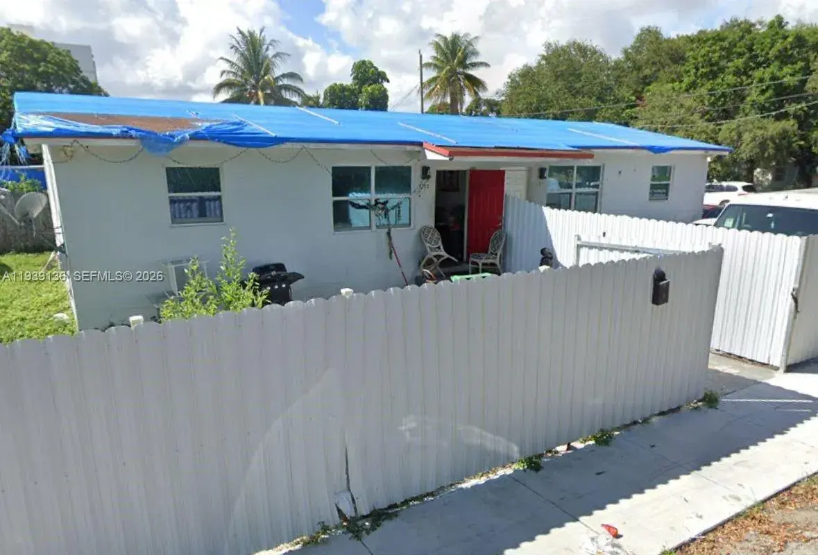 5752 NW 1st Ave, Miami FL 33127
