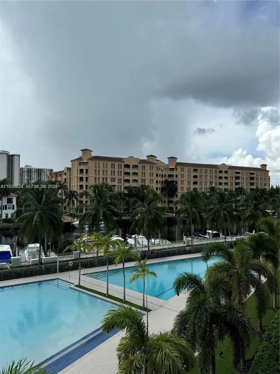 2950 NE 188 ST # 344, Aventura FL 33180