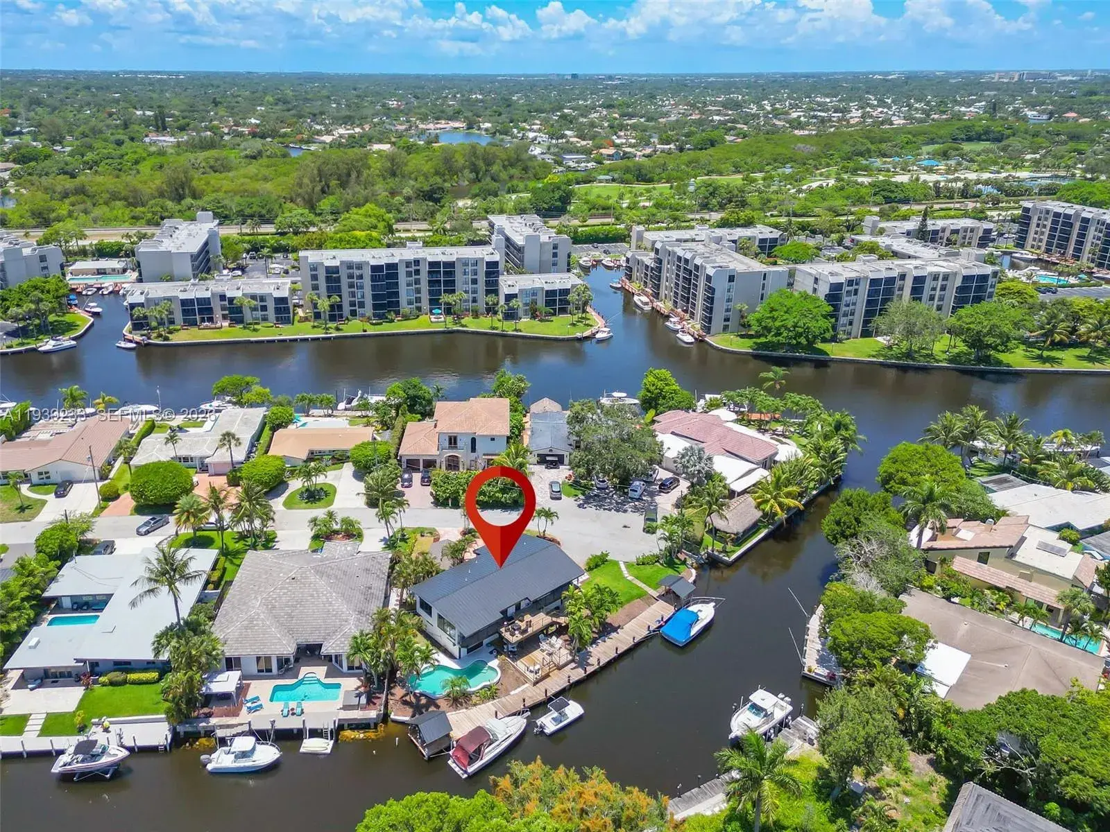 5 bedroom 4 bath Residential for sale at 516 NE 6th Ave, Deerfield Beach FL 33441