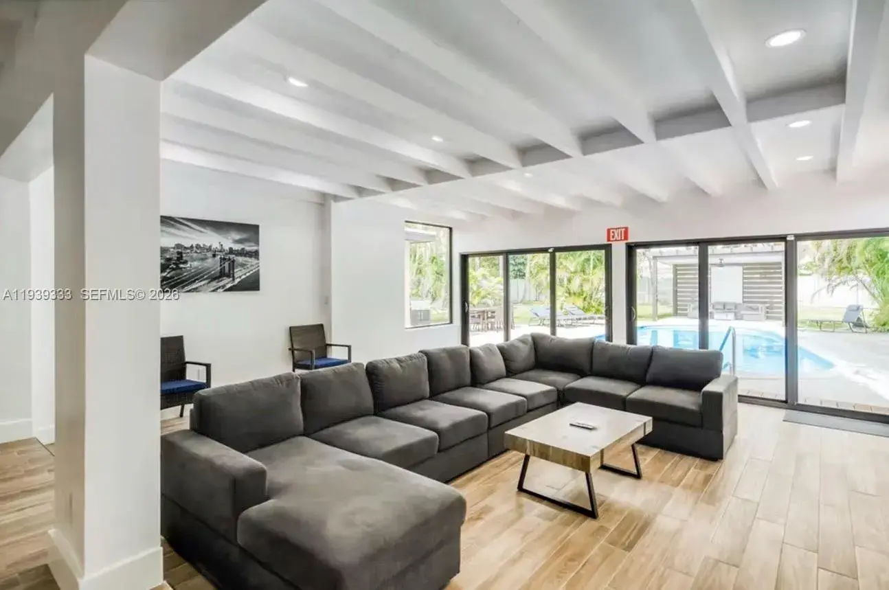 4 bedroom 3 bath Residential Lease for rent at 2639 Monroe St # 0, Hollywood FL 33020