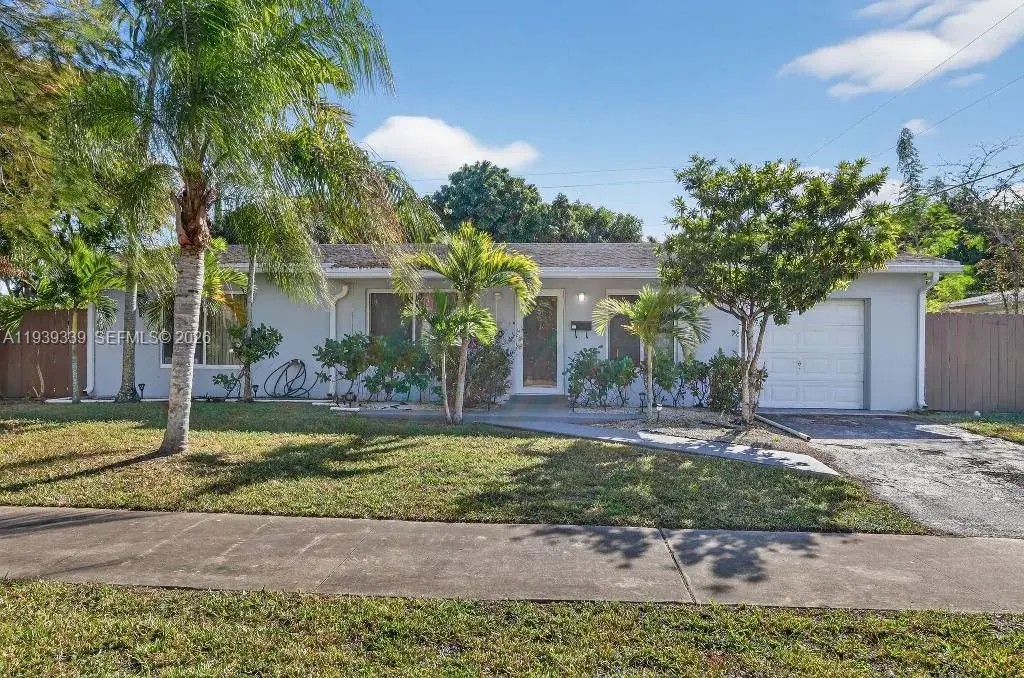 4 bedroom 2 bath Residential for sale at 9900 SW 164th Ter, Miami FL 33157