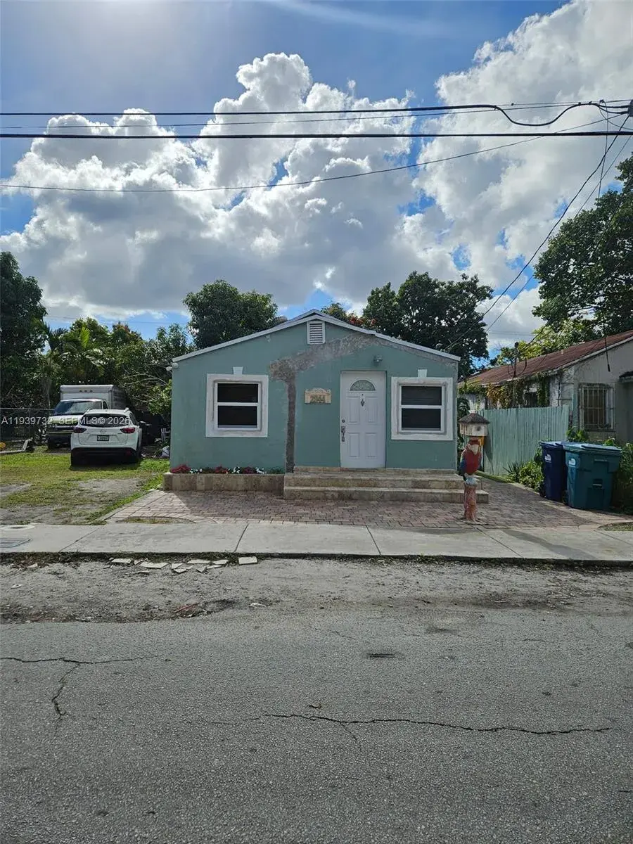 3 bedroom 2 bath Residential for sale at 2944 NW 44th St, Miami FL 33142