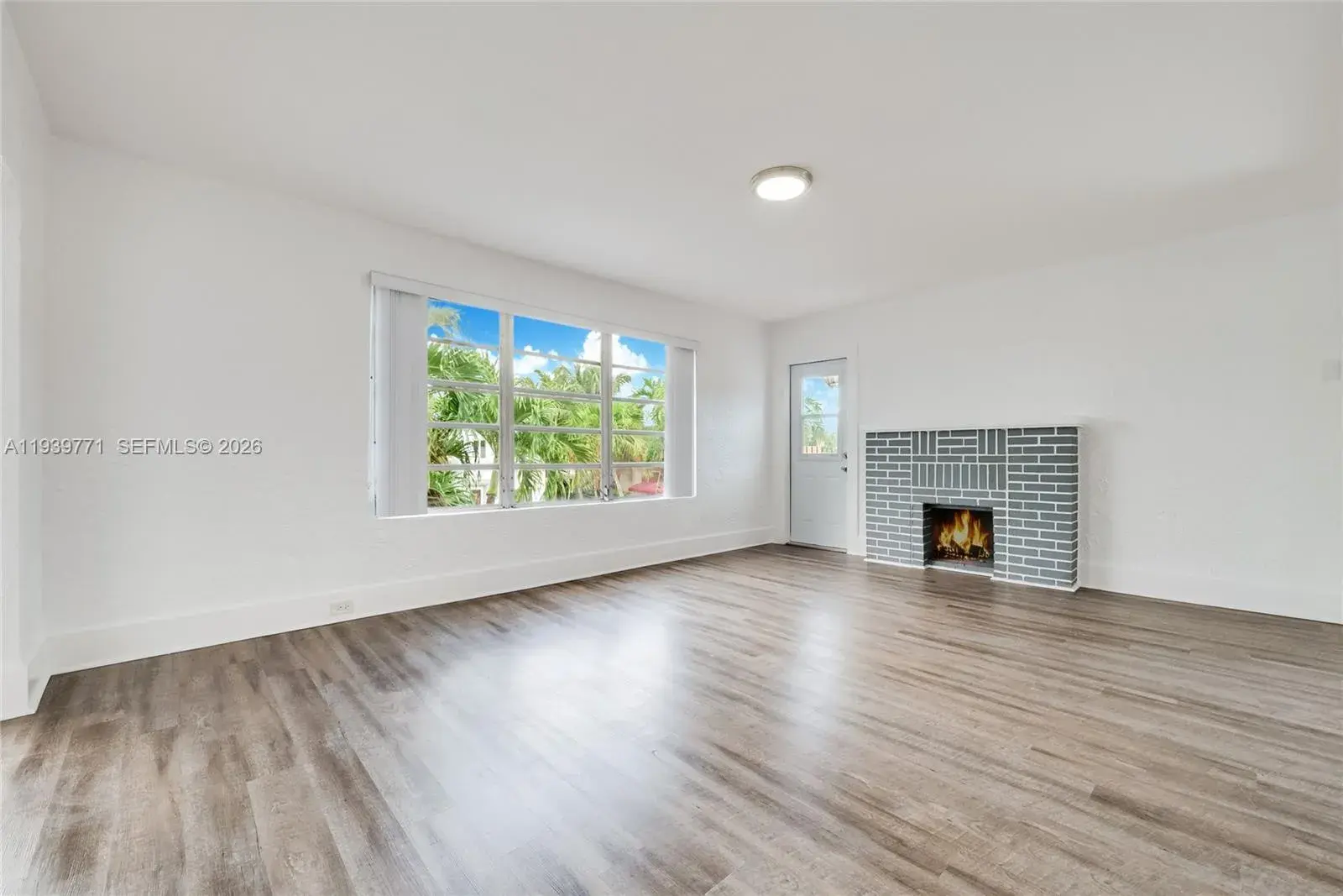 1736 SW 9th St, Miami FL 33135