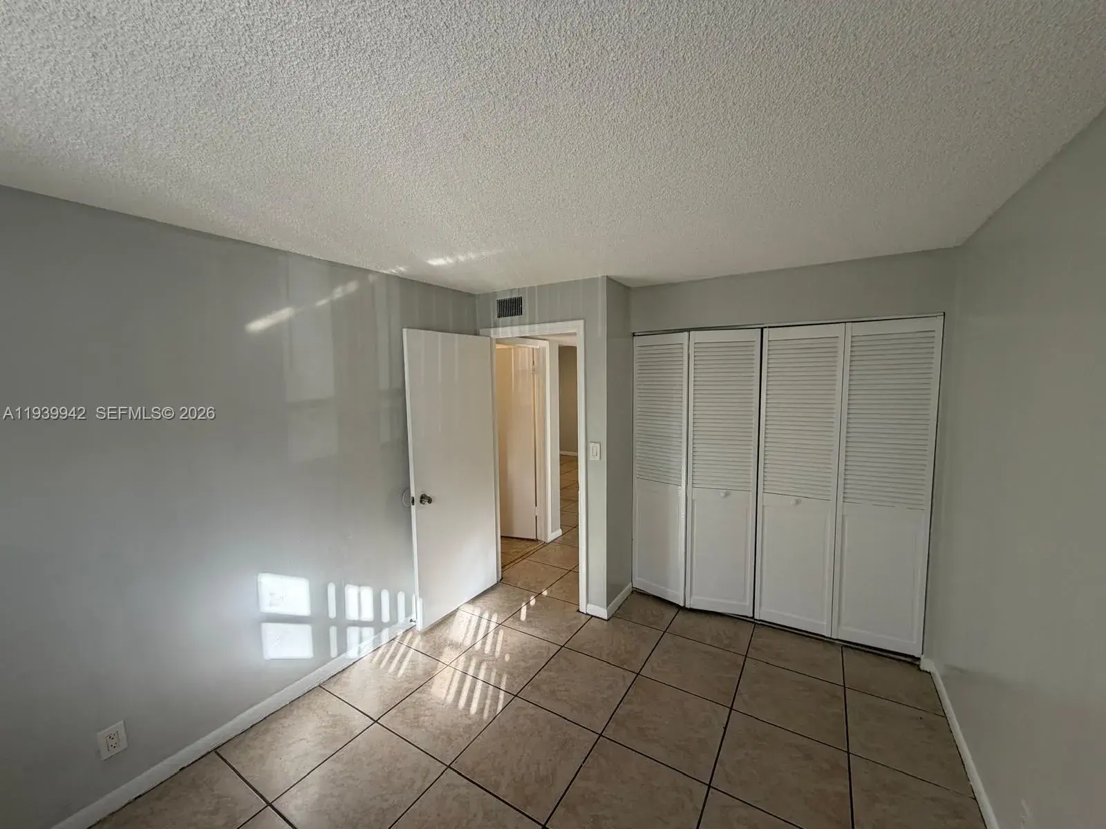 1820 N congress # 101, Palm Beach FL 33401 photo 5