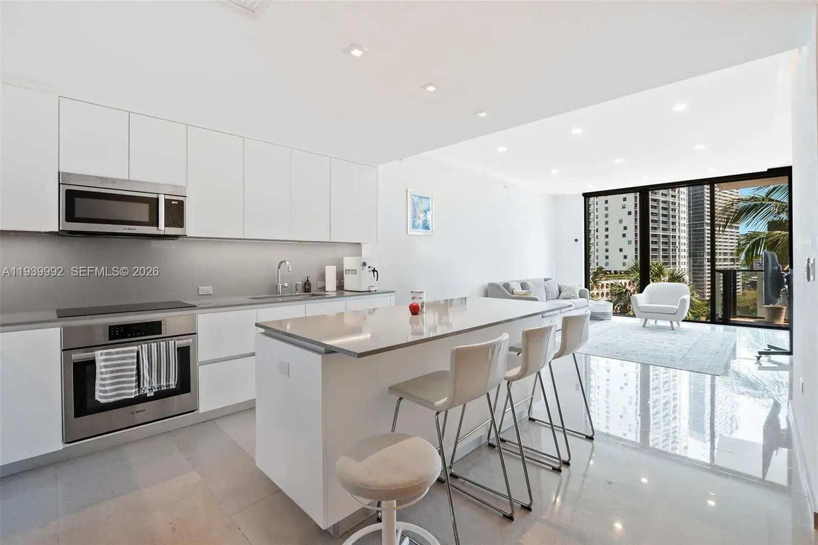 3 bedroom 3 bath Residential for sale at 68 SE 6th Street # 805, Miami FL 33131