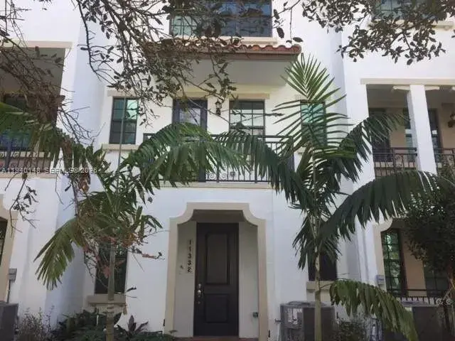 3 bedroom 3 bath Residential for sale at 11332 SW 15th St, Pembroke Pines FL 33025