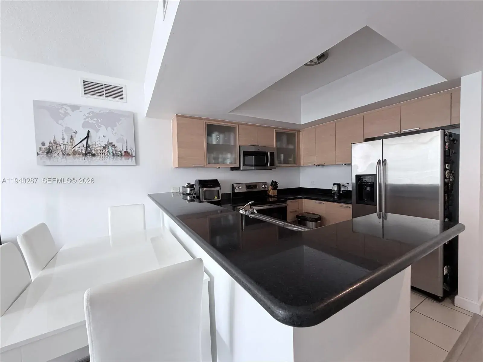 2 bedroom 2 bath Residential for sale at 140 S Dixie Hwy # 712, Hollywood FL 33020