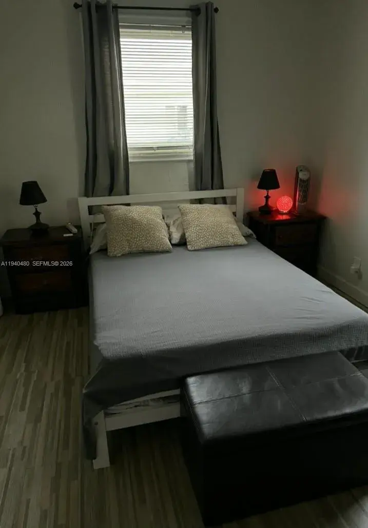 1715 NW 13th St, Fort Lauderdale FL 33311