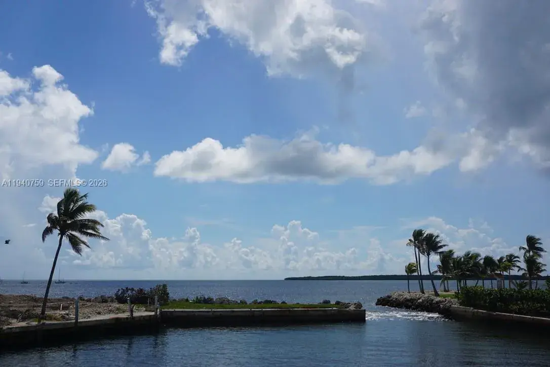 3 bedroom 2 bath Residential for sale at 11 Old State RD, Key Largo FL 33037
