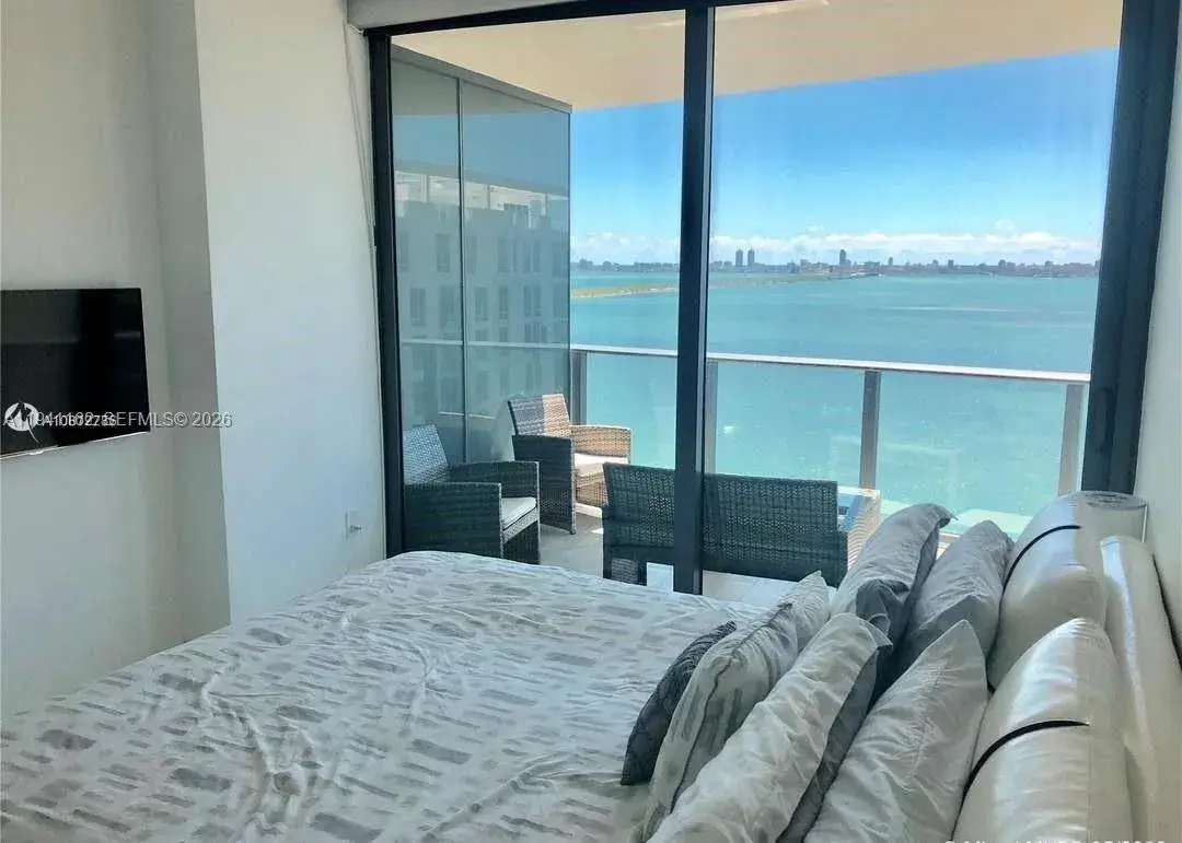 460 NE 28th St # 1907, Miami FL 33137