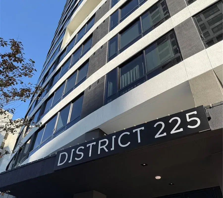 225 N MIAMI AVE # 3505, Miami FL 33132