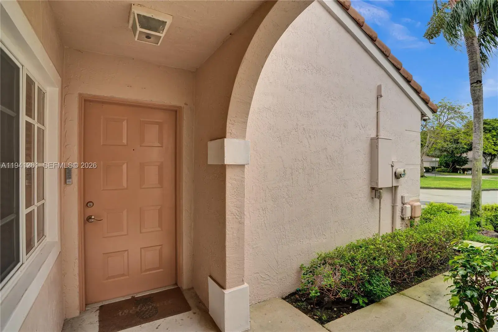 2 bedroom 1 bath Residential for sale at 1851 SW 116th Way, Miramar FL 33025