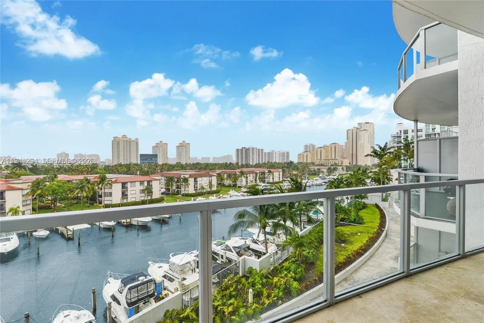 3 bedroom 2 bath Residential for sale at 3029 NE 188th St # 505, Aventura FL 33180