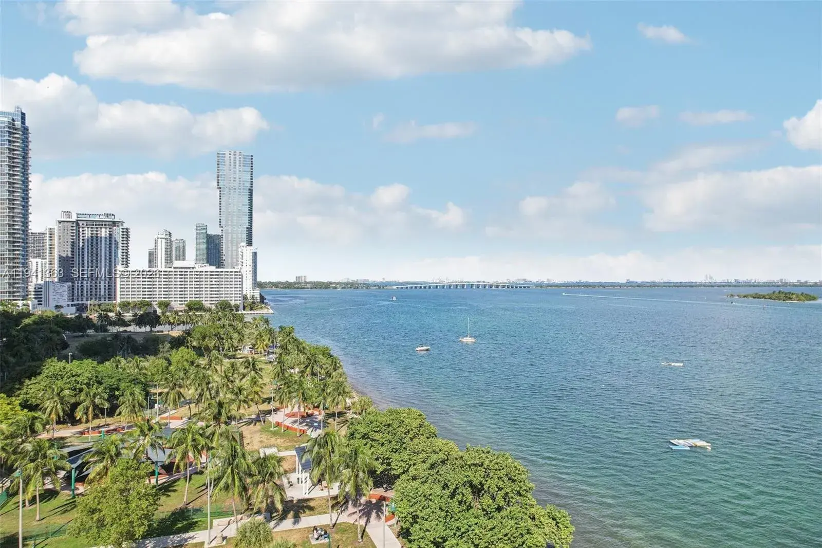 1750 N Bayshore Dr # 4210, Miami FL 33132